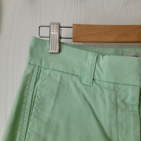 J.Crew 7" Stretch Chino Shorts - Picture 3 of 7